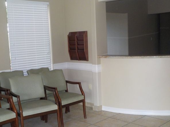 Tejon Plaza: 1601 Alton Gloor , Brownsville, TX 78526